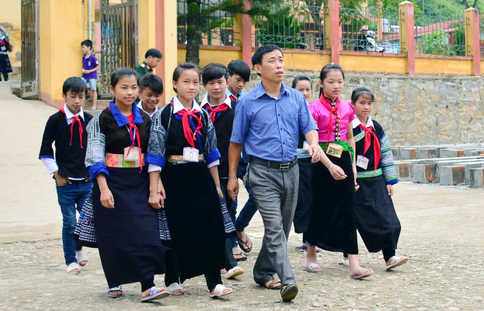 Chuẩn hóa hiệu trưởng - tiền đề nâng cao chất lượng giáo dục